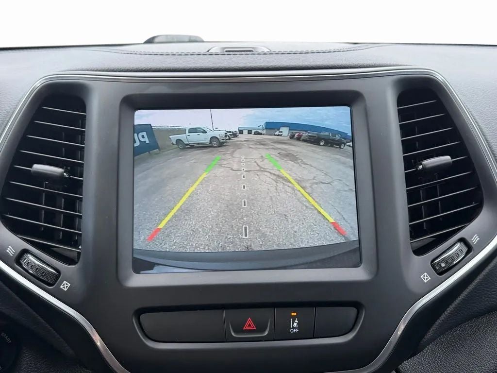 2022 Jeep Cherokee X 4x4