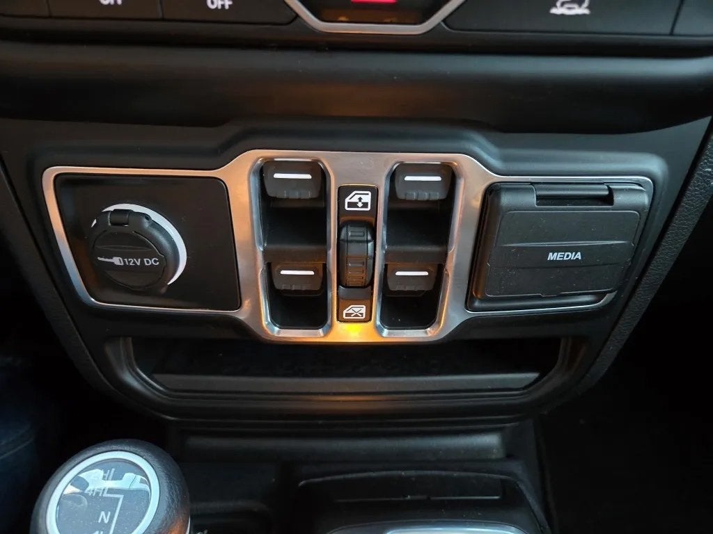 2021 Jeep Gladiator Overland