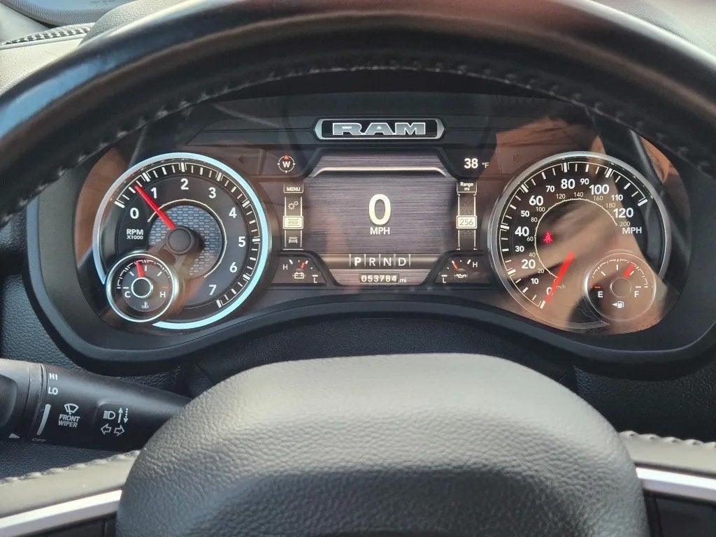 2022 RAM 1500 Big Horn Quad Cab 4x4 6'4' Box