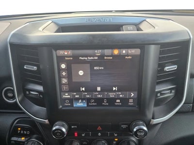 2022 RAM 1500 Big Horn Quad Cab 4x4 6'4' Box