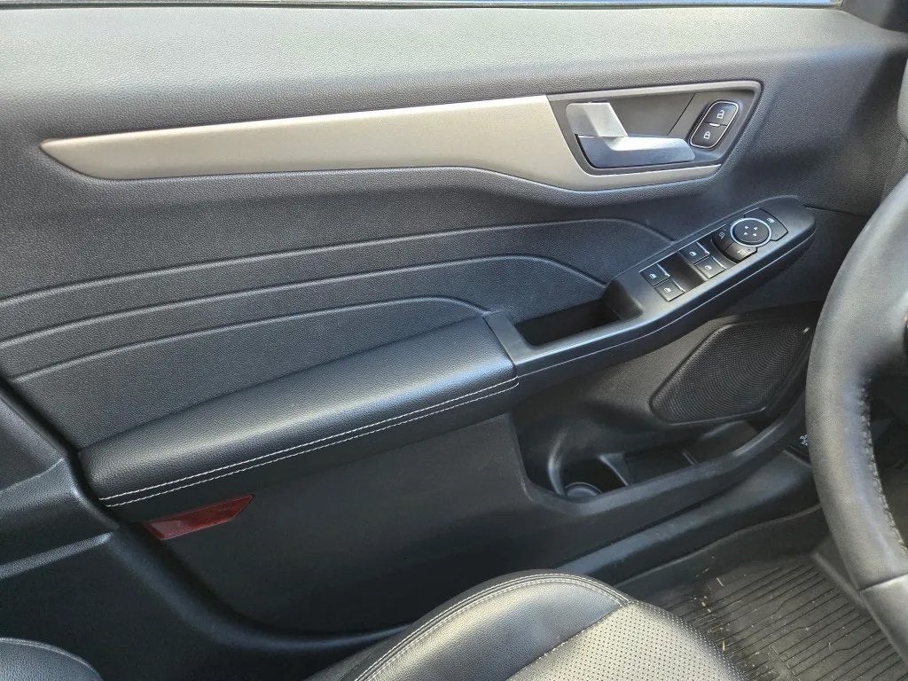 2022 Ford Escape SEL Plug-In Hybrid