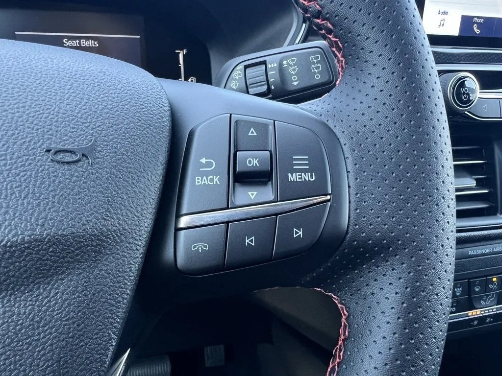 2025 Ford Escape Hybrid ST-Line