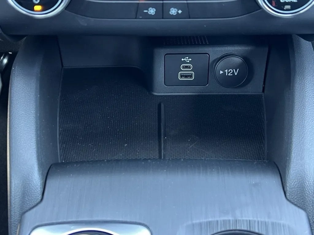 2025 Ford Escape Hybrid ST-Line