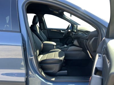 2025 Ford Escape Hybrid ST-Line