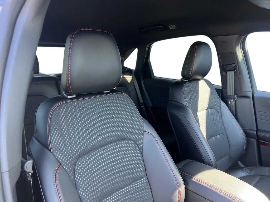 2025 Ford Escape Hybrid ST-Line