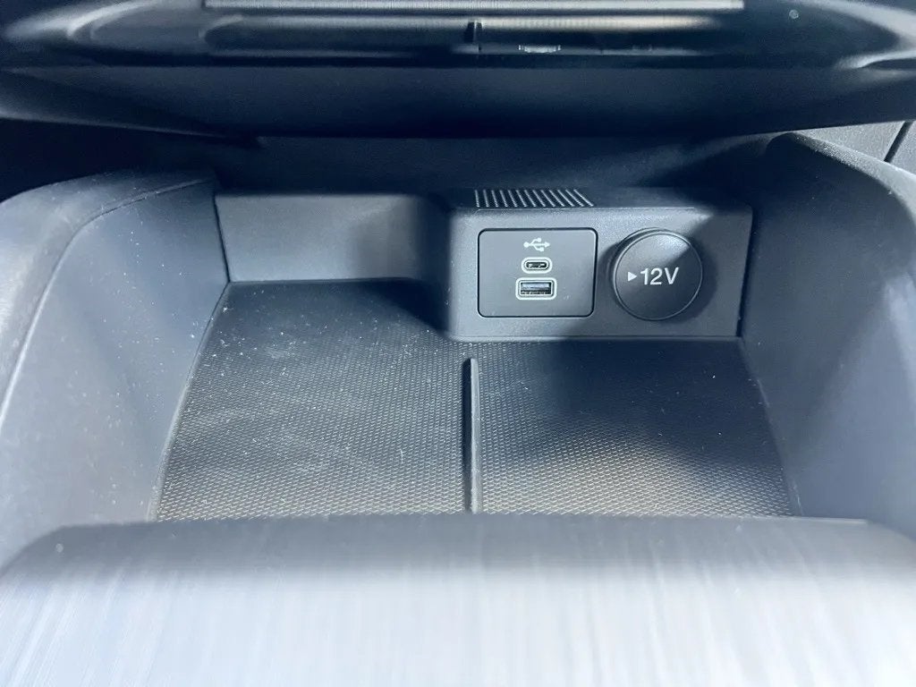 2025 Ford Escape Hybrid ST-Line