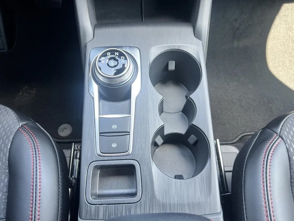 2025 Ford Escape Hybrid ST-Line