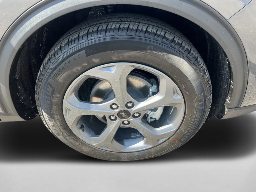 2025 Ford Escape Hybrid ST-Line