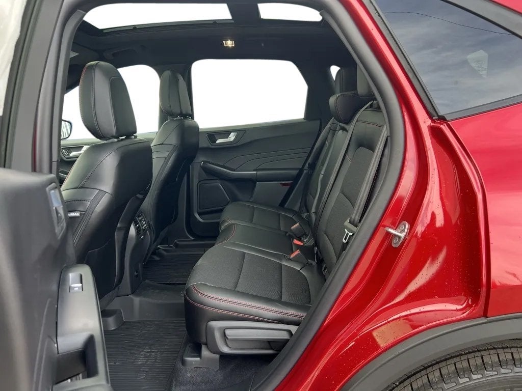 2026 Ford Escape Hybrid ST-Line Select