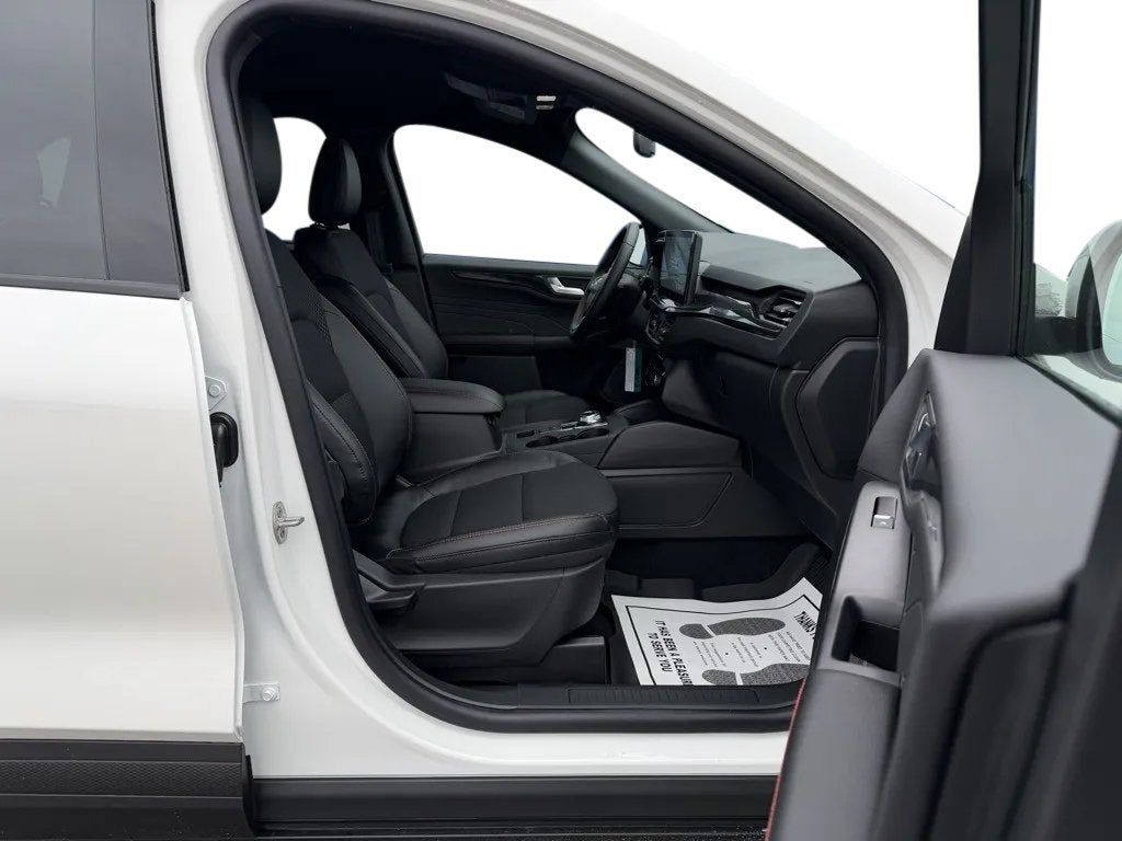 2026 Ford Escape Hybrid ST-Line Select