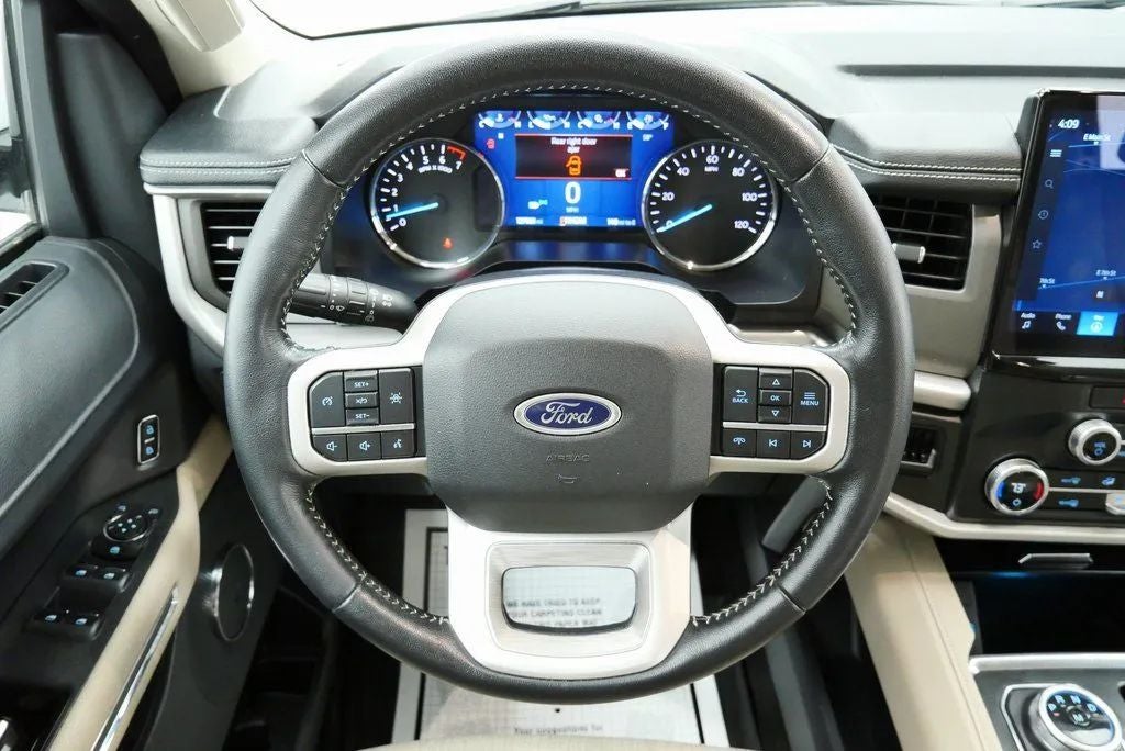 2022 Ford Expedition XLT