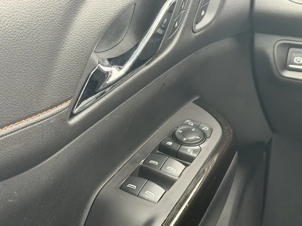 2022 GMC Acadia AWD AT4