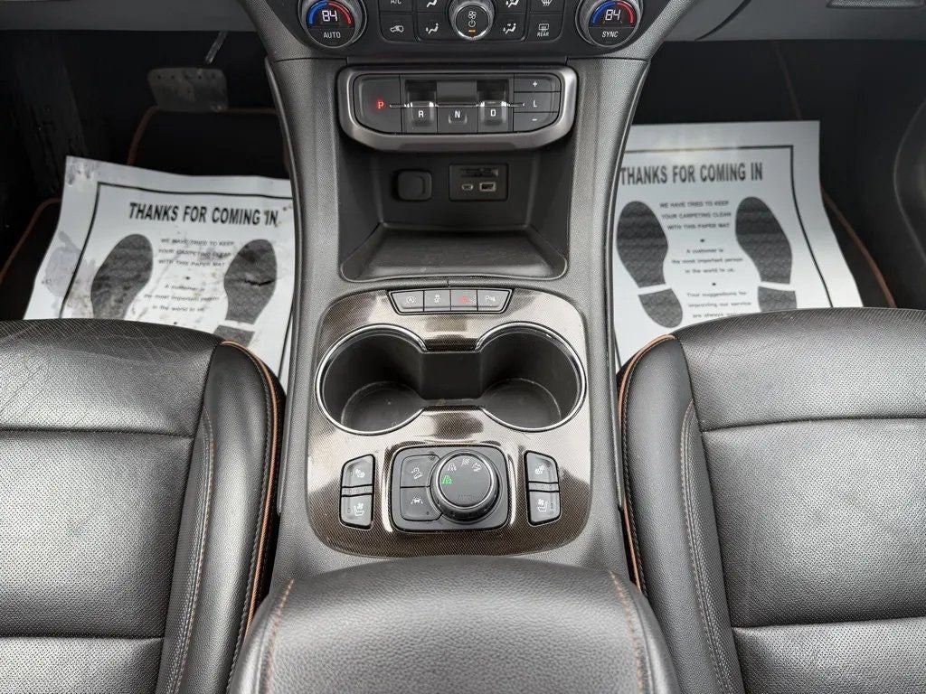 2022 GMC Acadia AWD AT4