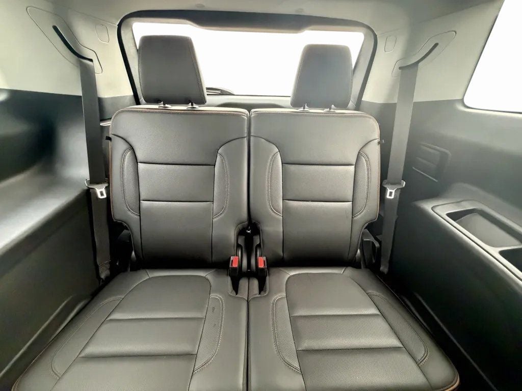 2022 GMC Acadia AWD AT4