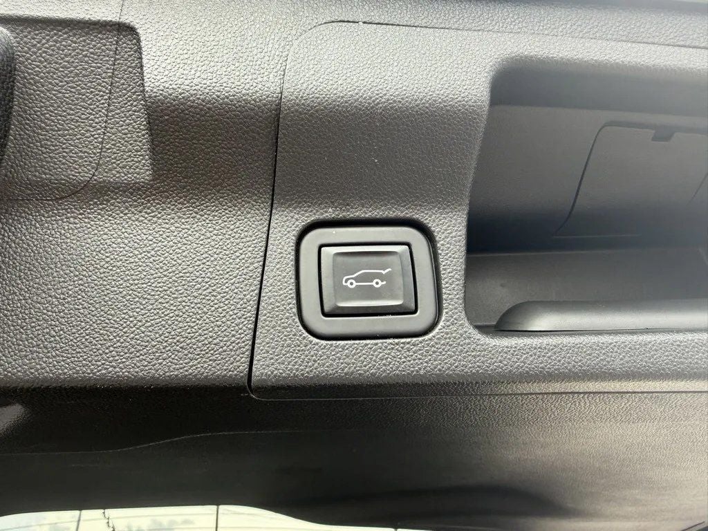 2022 GMC Acadia AWD AT4