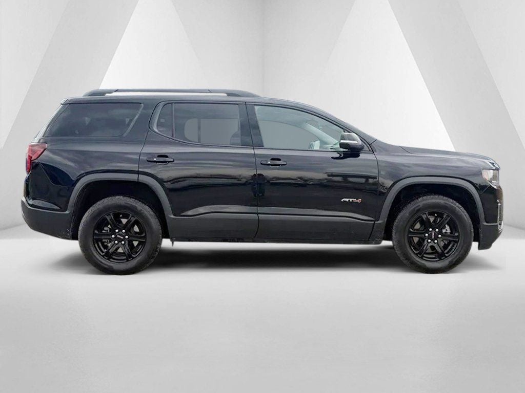2022 GMC Acadia AWD AT4