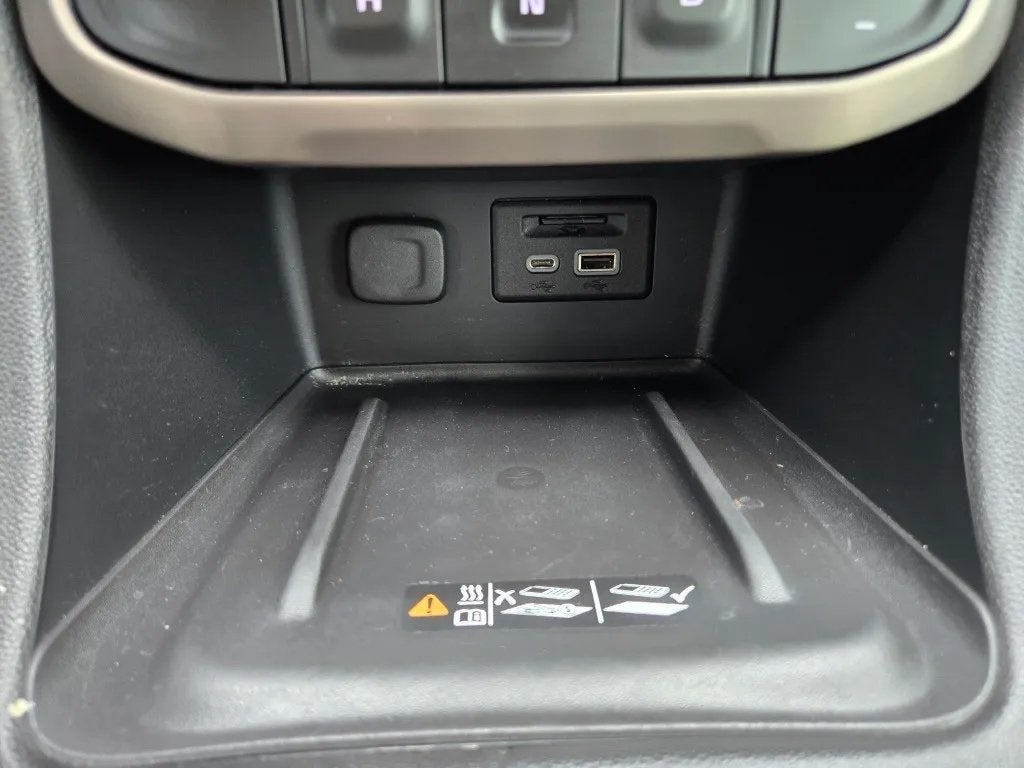 2022 GMC Acadia FWD Denali