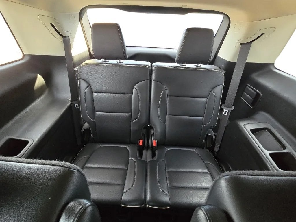 2022 GMC Acadia FWD Denali