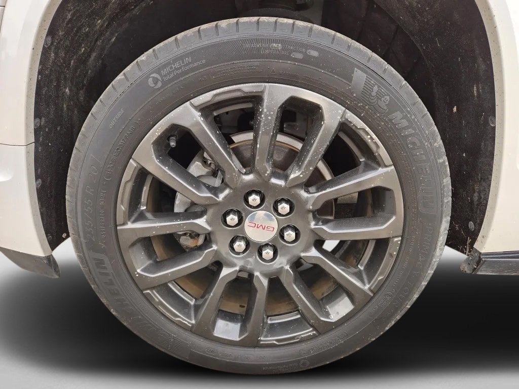 2020 GMC Acadia FWD Denali