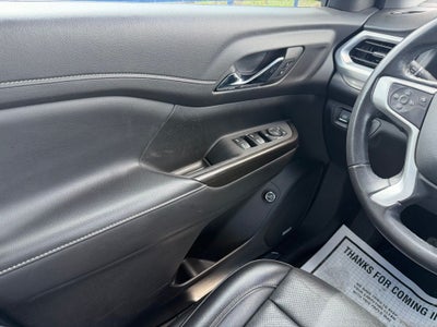 2022 GMC Acadia AWD SLT