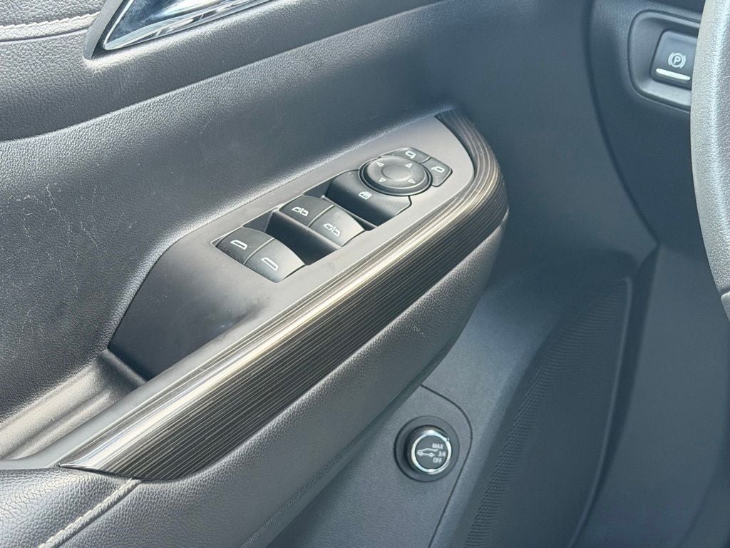 2022 GMC Acadia AWD SLT