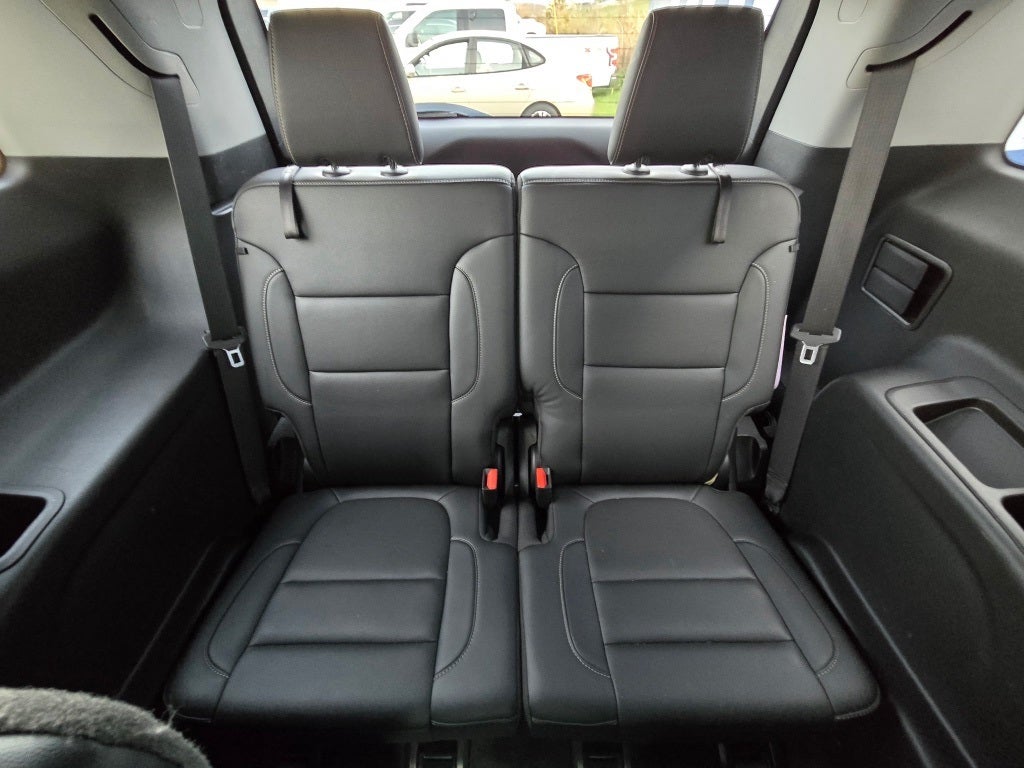 2022 GMC Acadia AWD SLT