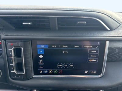 2021 GMC Yukon 4WD Denali