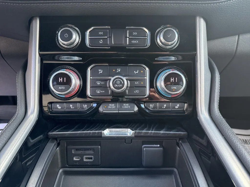 2021 GMC Yukon 4WD Denali