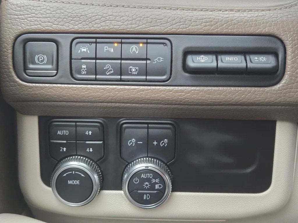 2022 GMC Yukon XL 4WD Denali