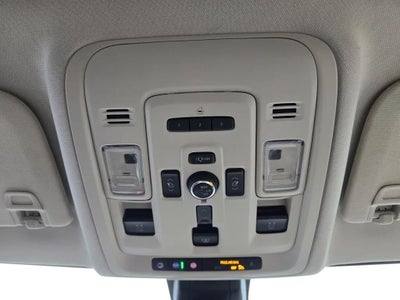 2022 GMC Yukon XL 4WD Denali