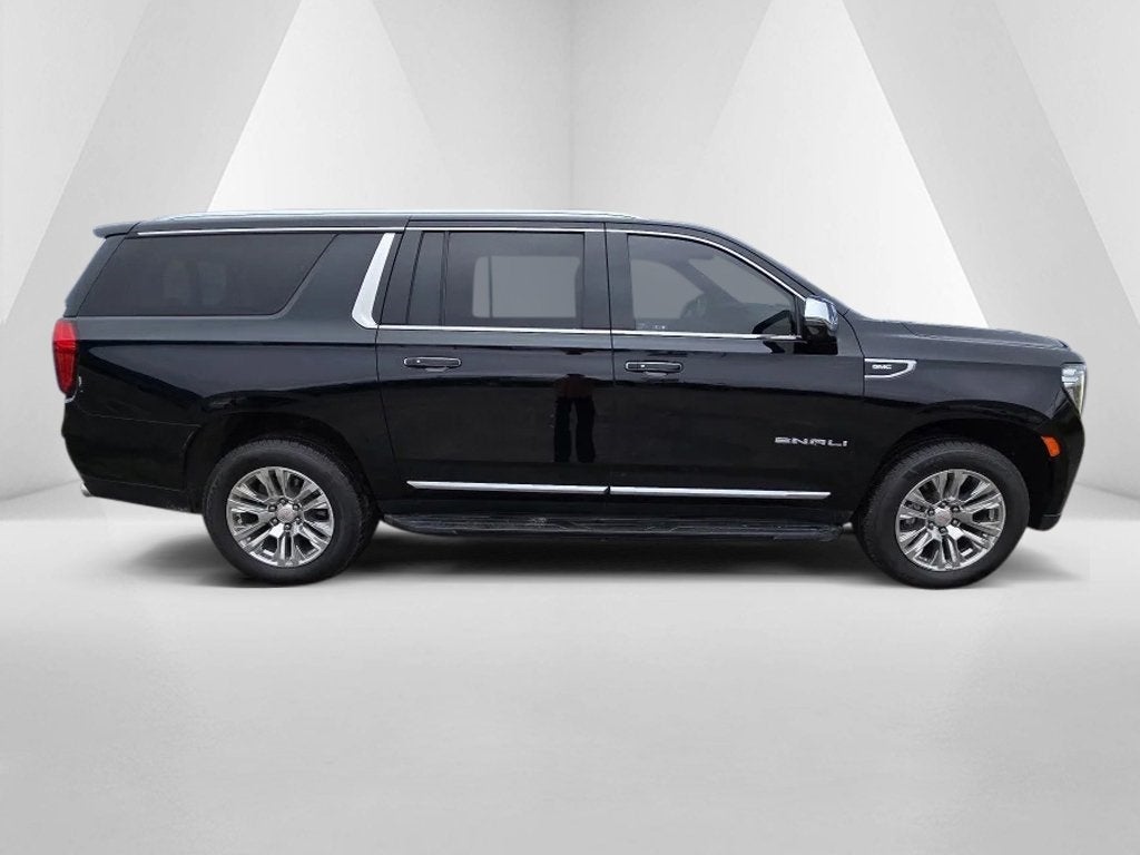 2021 GMC Yukon XL 4WD Denali