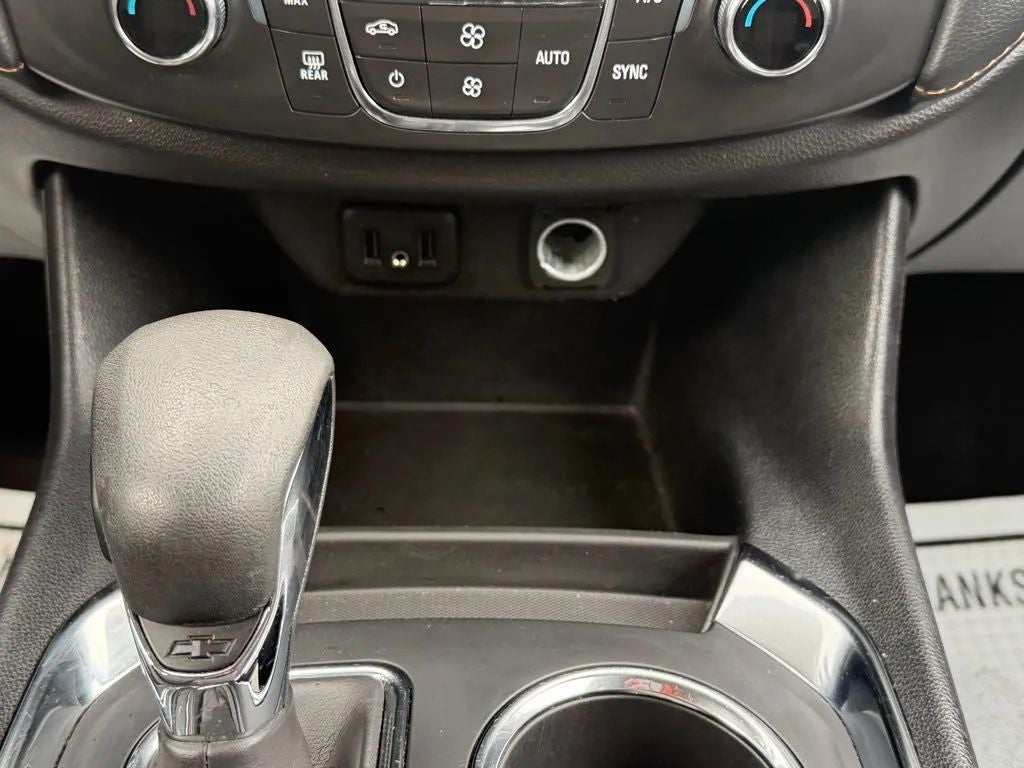 2021 Chevrolet Traverse FWD LT Cloth