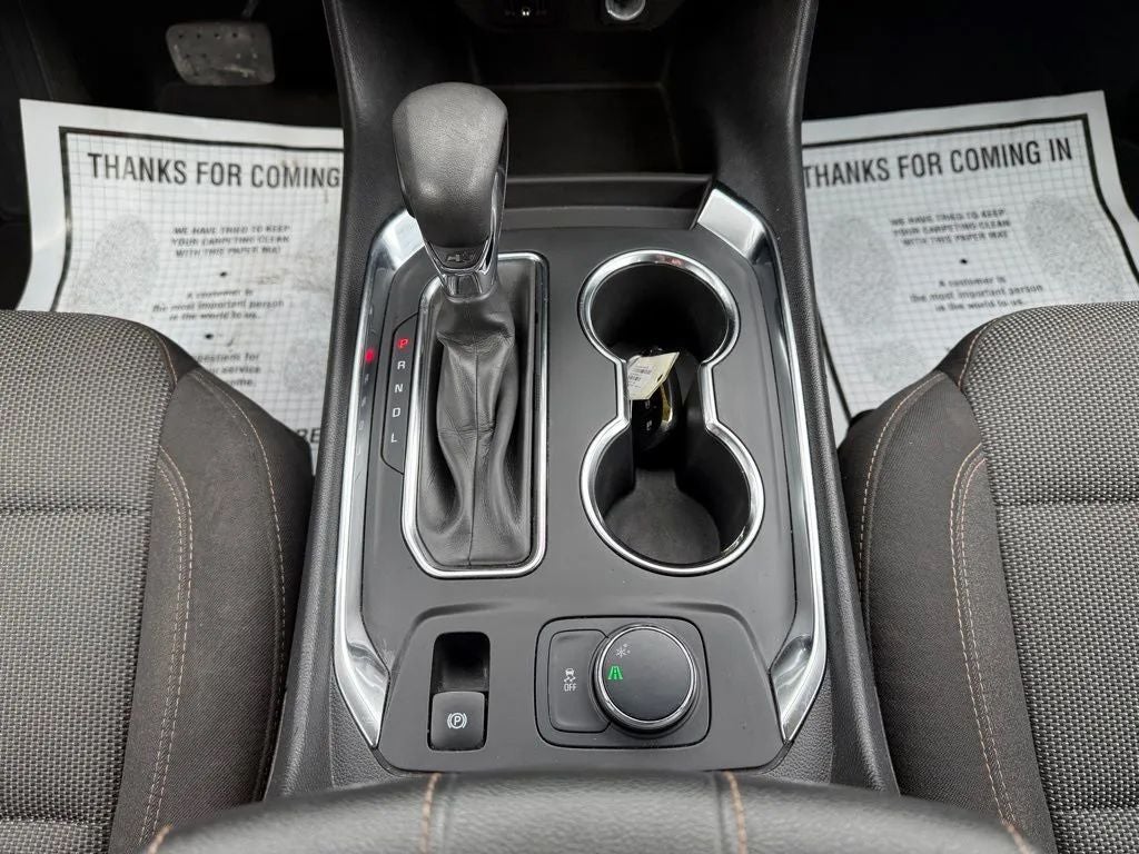 2021 Chevrolet Traverse FWD LT Cloth