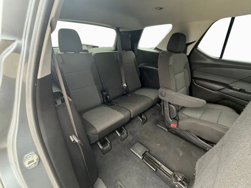 2021 Chevrolet Traverse FWD LT Cloth