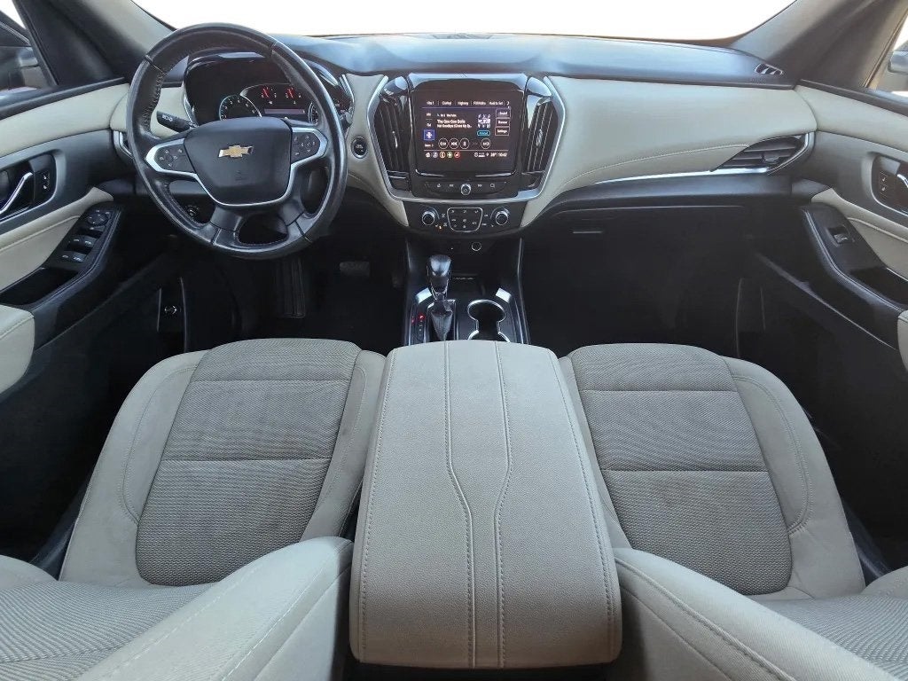 2022 Chevrolet Traverse FWD LT Cloth