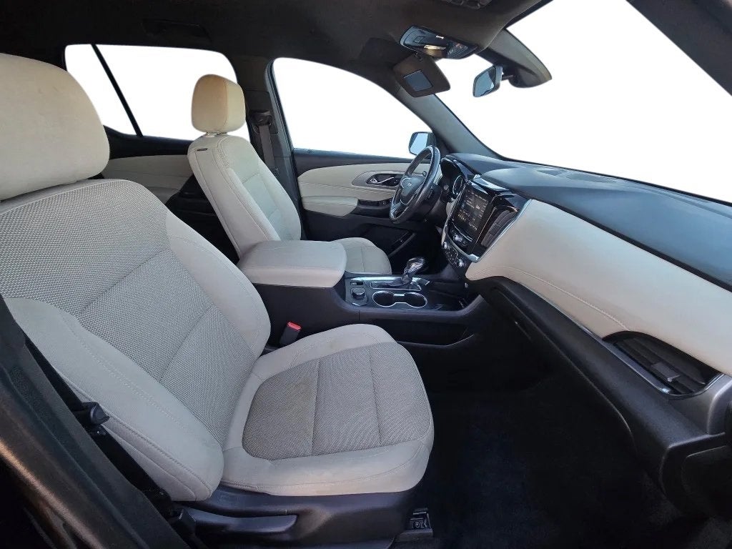 2022 Chevrolet Traverse FWD LT Cloth
