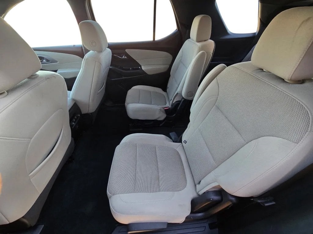 2022 Chevrolet Traverse FWD LT Cloth