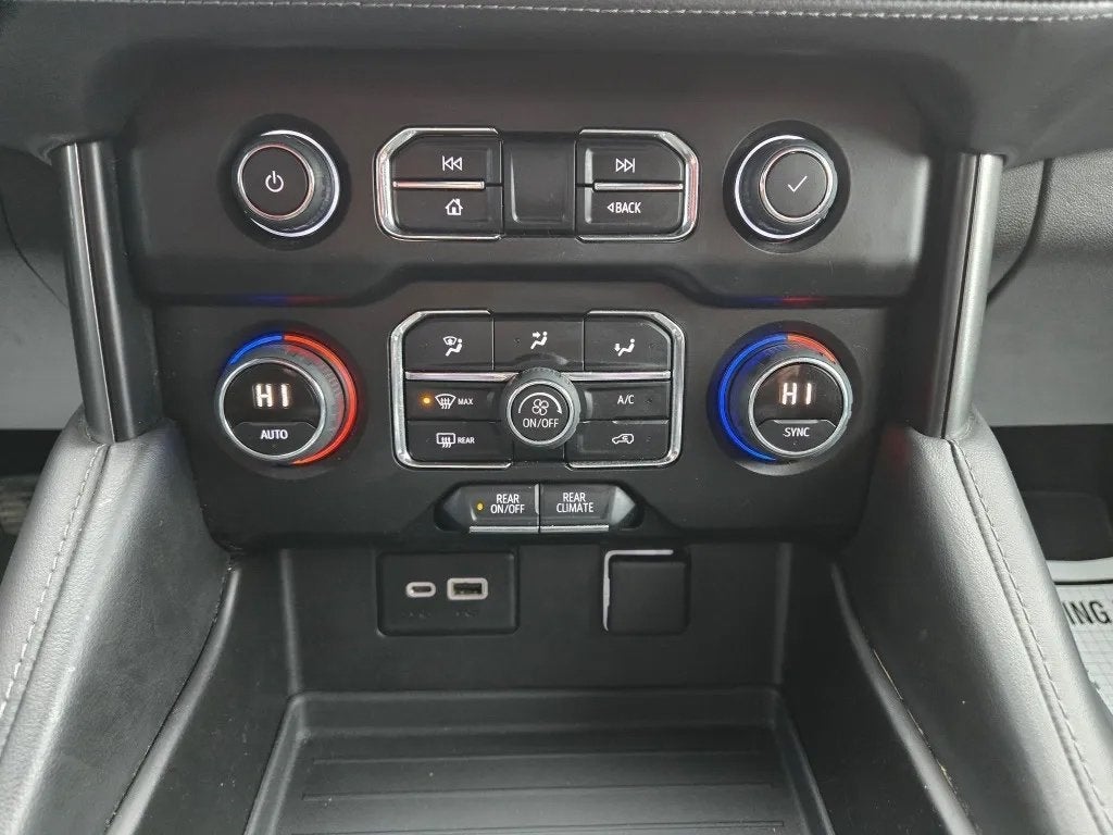 2021 Chevrolet Suburban LS