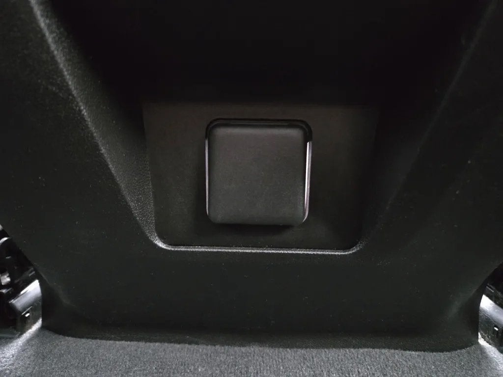 2021 Chevrolet Suburban LS