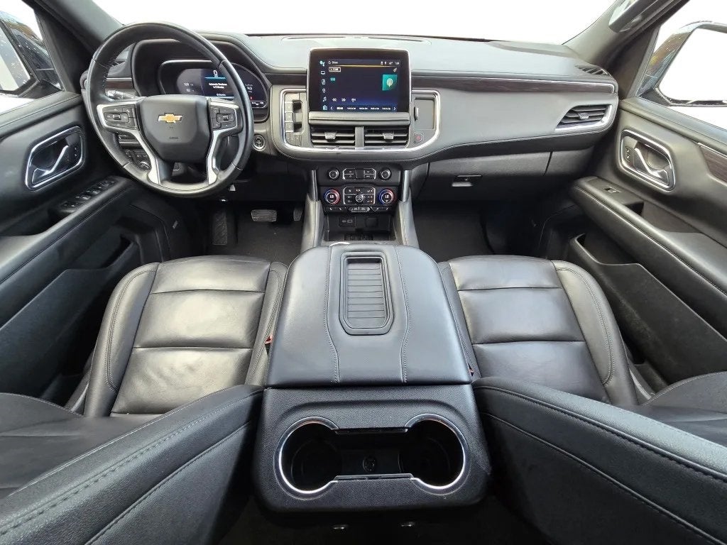 2024 Chevrolet Suburban 4WD LT