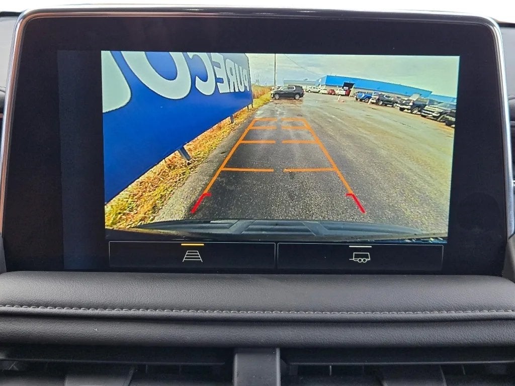 2024 Chevrolet Suburban 4WD LT