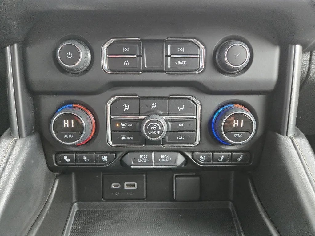 2022 Chevrolet Suburban Premier