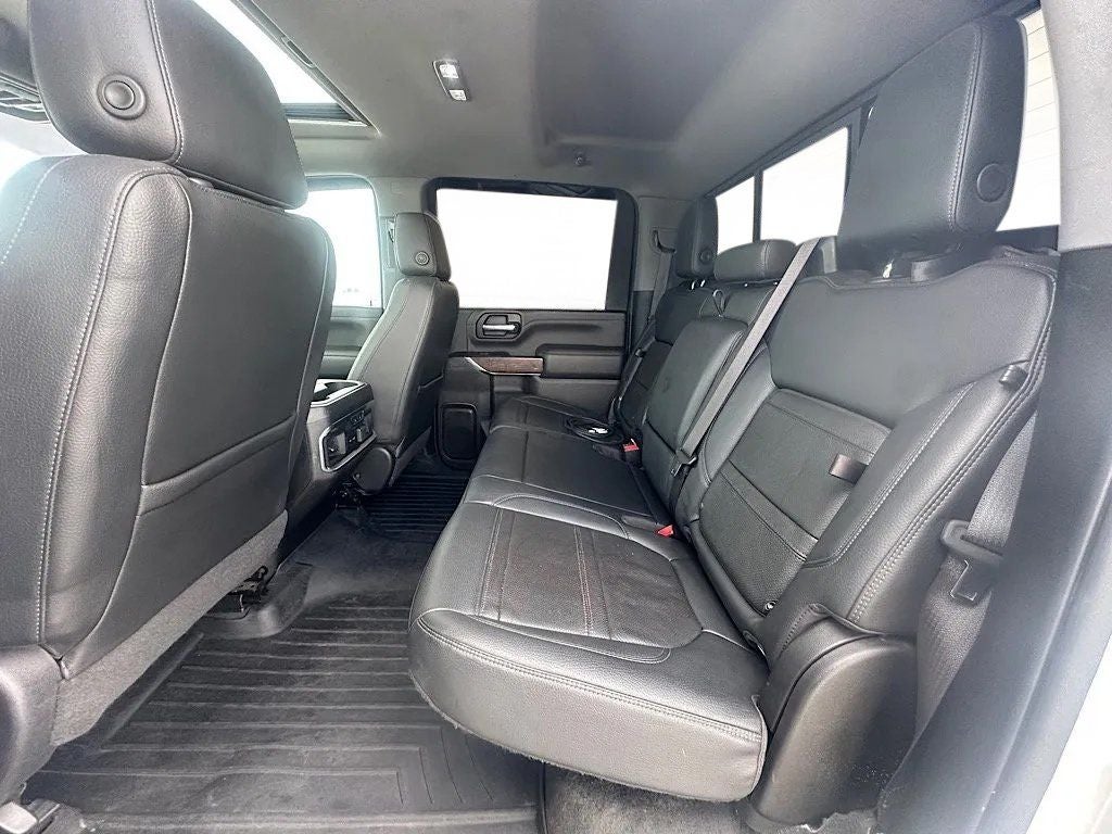 2023 GMC Sierra 2500HD 4WD Crew Cab Standard Bed Denali