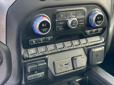 2023 GMC Sierra 2500HD 4WD Crew Cab Standard Bed Denali