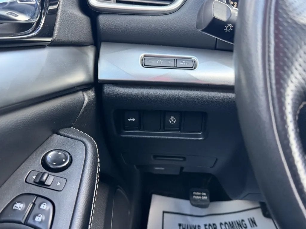 2023 Nissan Maxima SL