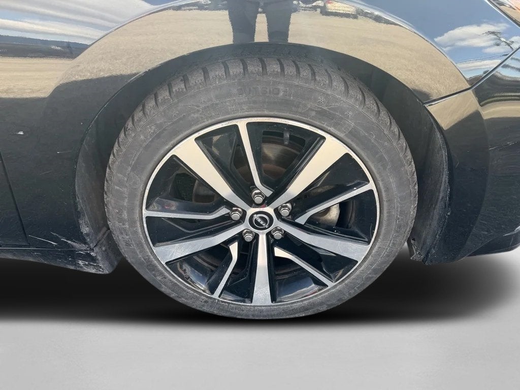 2023 Nissan Maxima SL