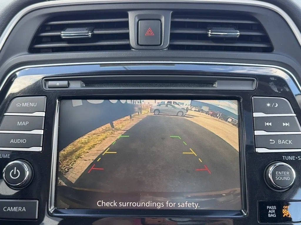 2023 Nissan Maxima SL