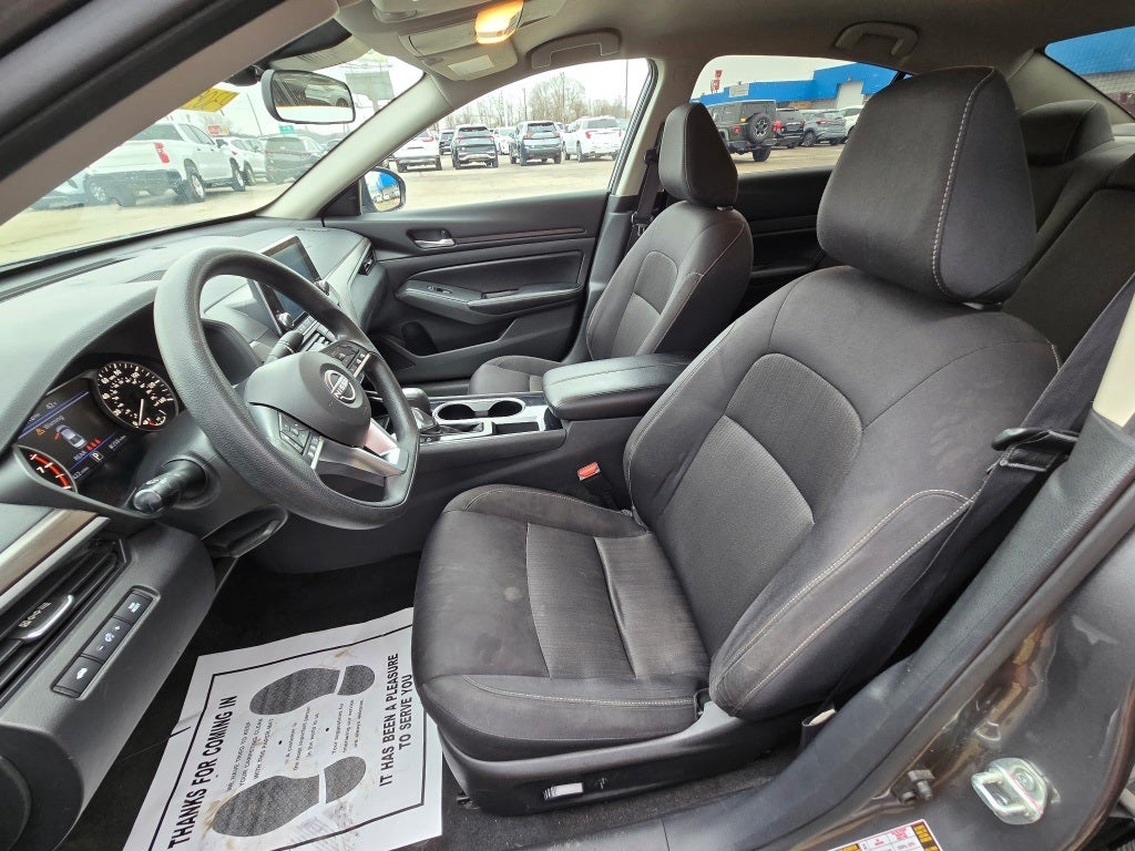 2024 Nissan Altima SV FWD