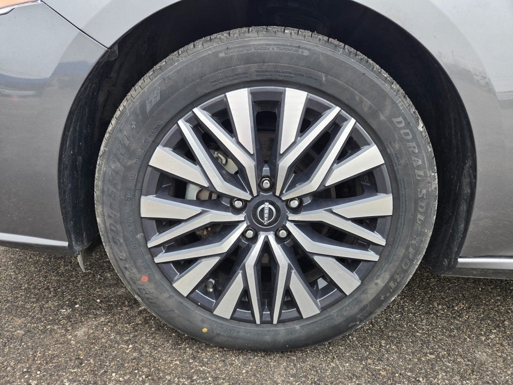 2024 Nissan Altima SV FWD