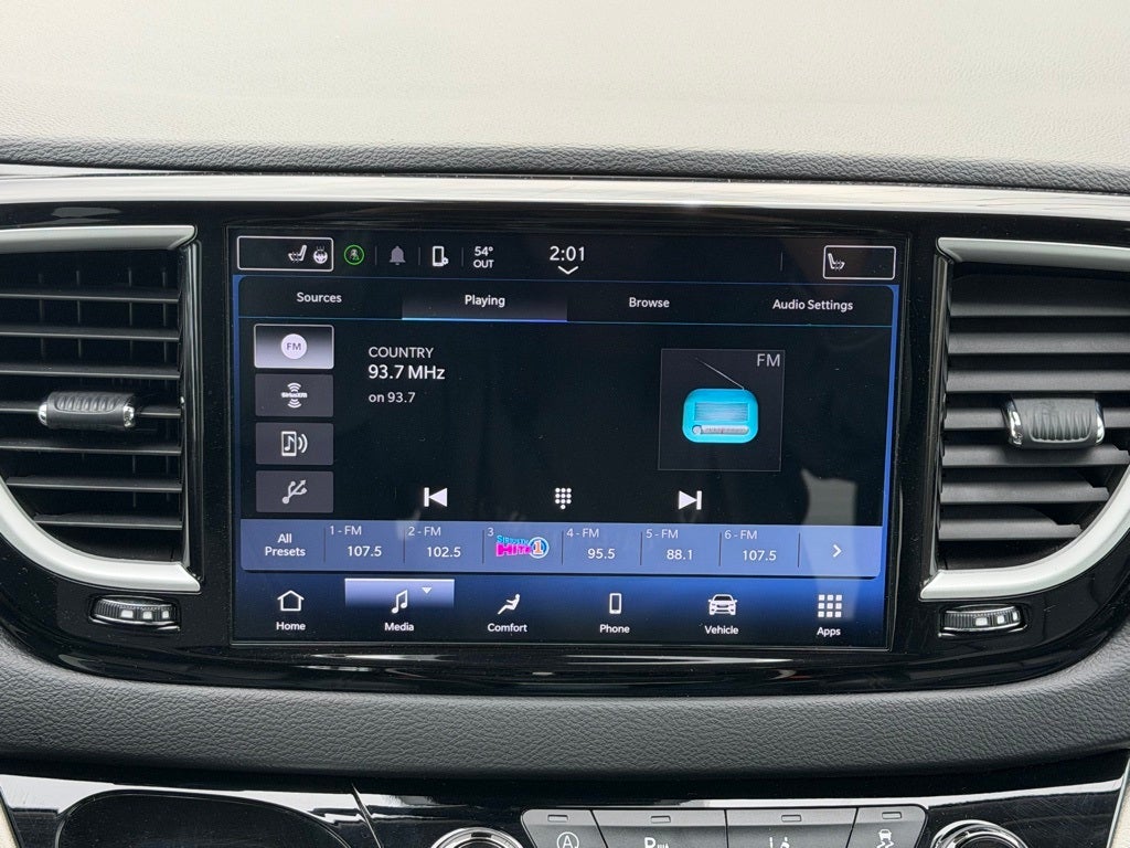 2024 Chrysler Pacifica Touring L